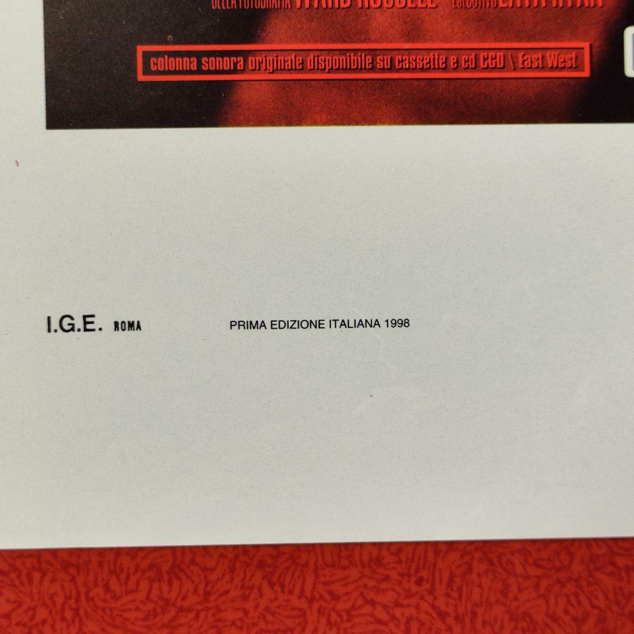 Poster - ET the Extra-Terrestrial (1982)