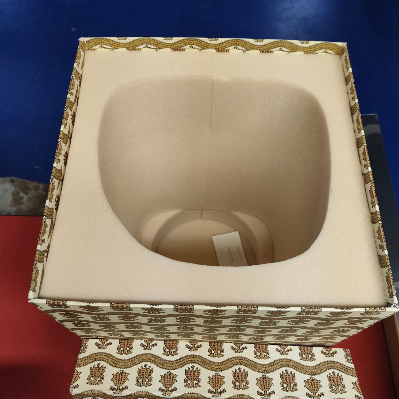 Gucci Club Boutique-Ausstellung