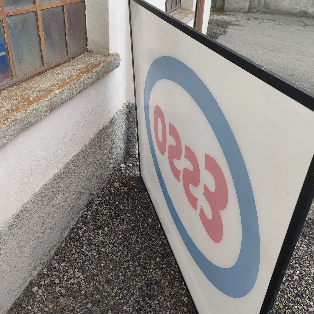 Insegna - Benzinaio ESSO | Anni '80