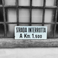 Insegna smaltata - Strada interrotta | Anni '50