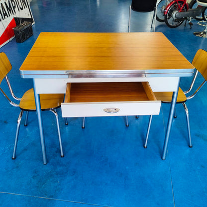 Extendable table with chairs | 70's