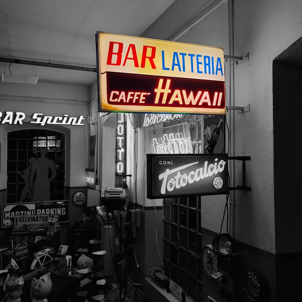 Illuminated sign - Dairy Bar - Hawaii Café | 70s – VintageWorldMilano