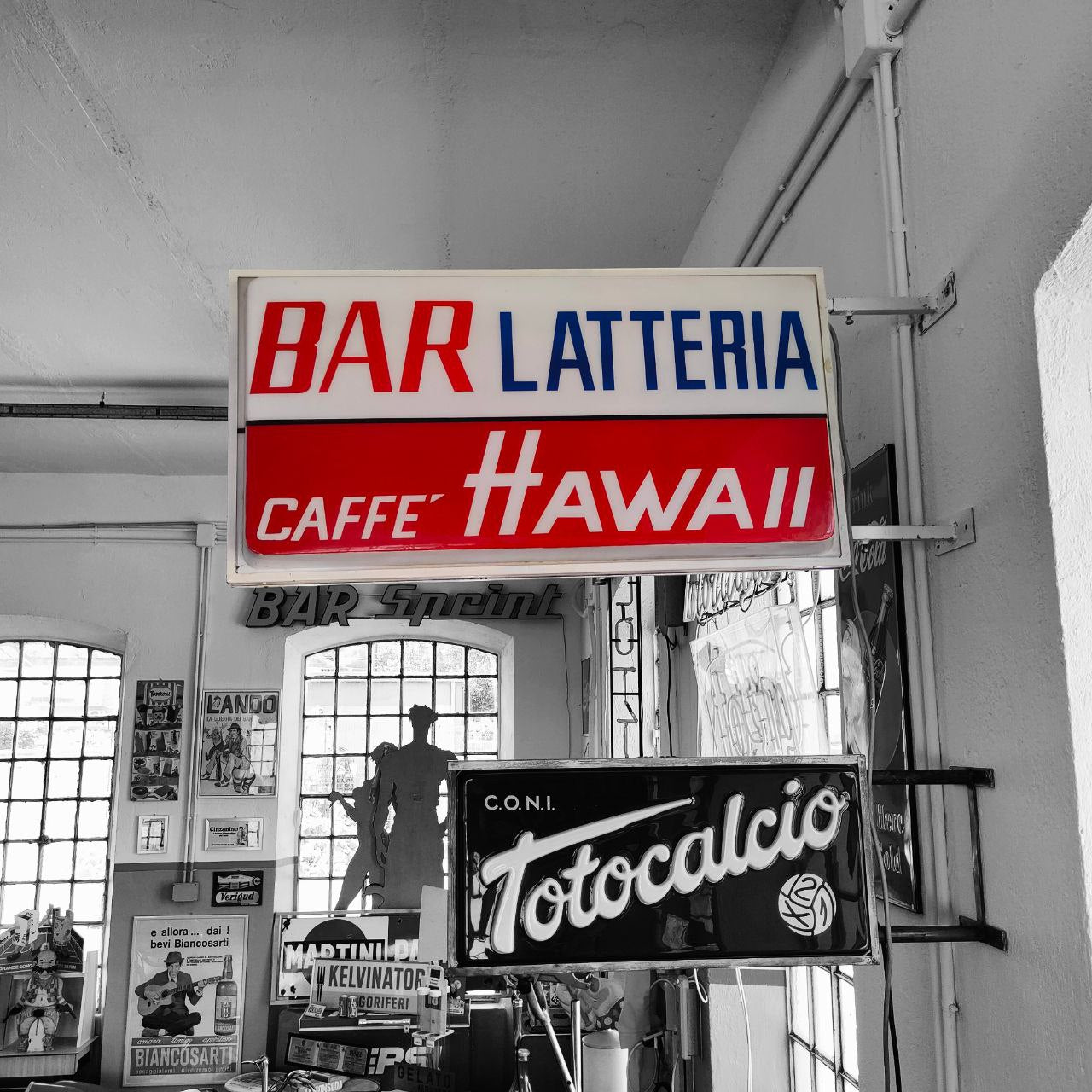 Insegna luminosa - Bar Latteria - Caffè Hawaii | Anni '70