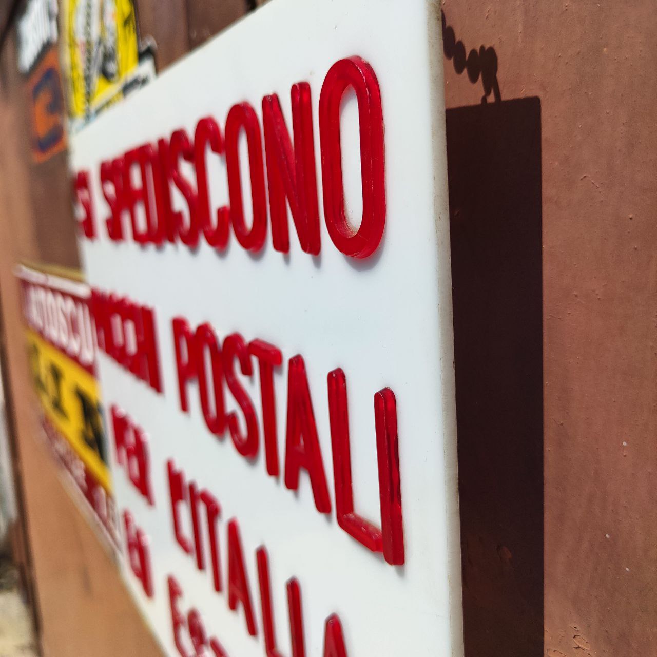 Insegna - Ufficio Postale, spedizione pacchi | Anni '60