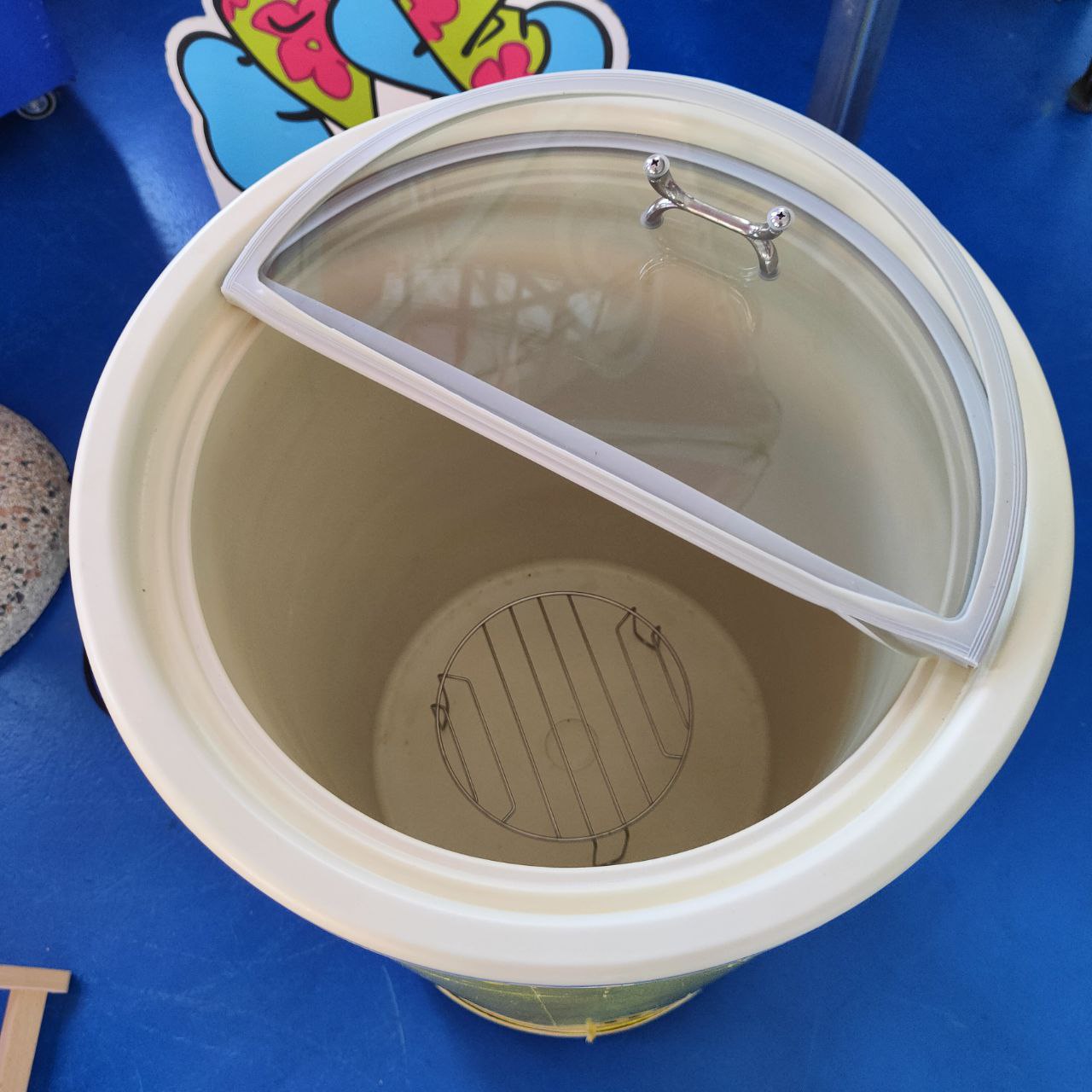 Lipton Ice Tea Refrigerator