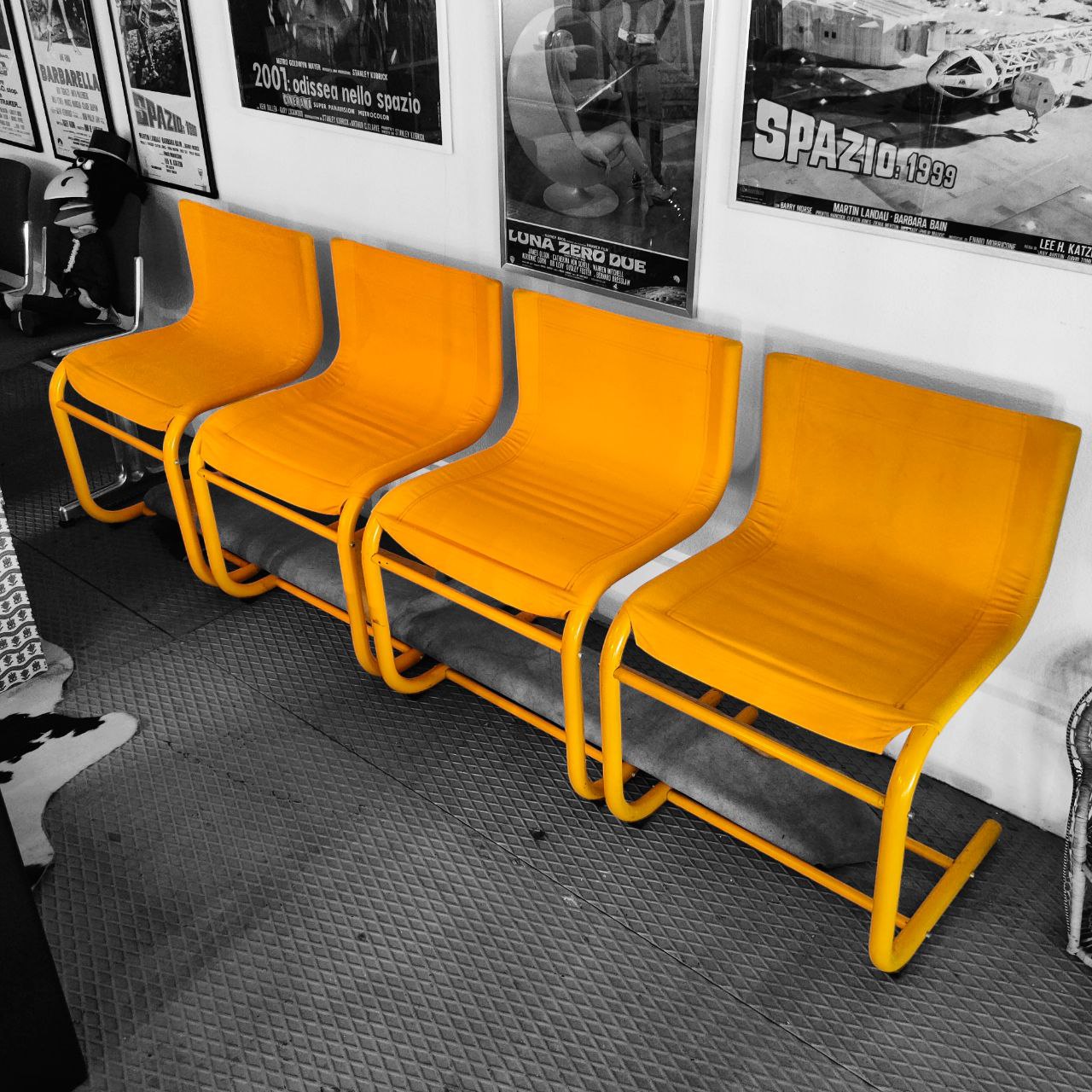 Möbelmontage Design Innovator Stühle | 70er Jahre