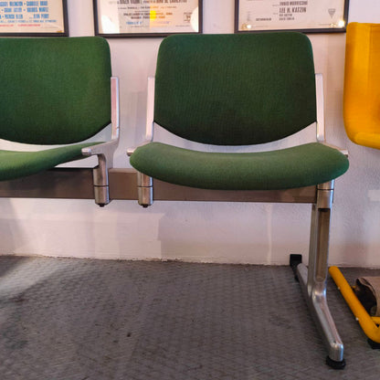 Bench with coffee table by Giancarlo Piretti - Anonima Castelli | 1970s