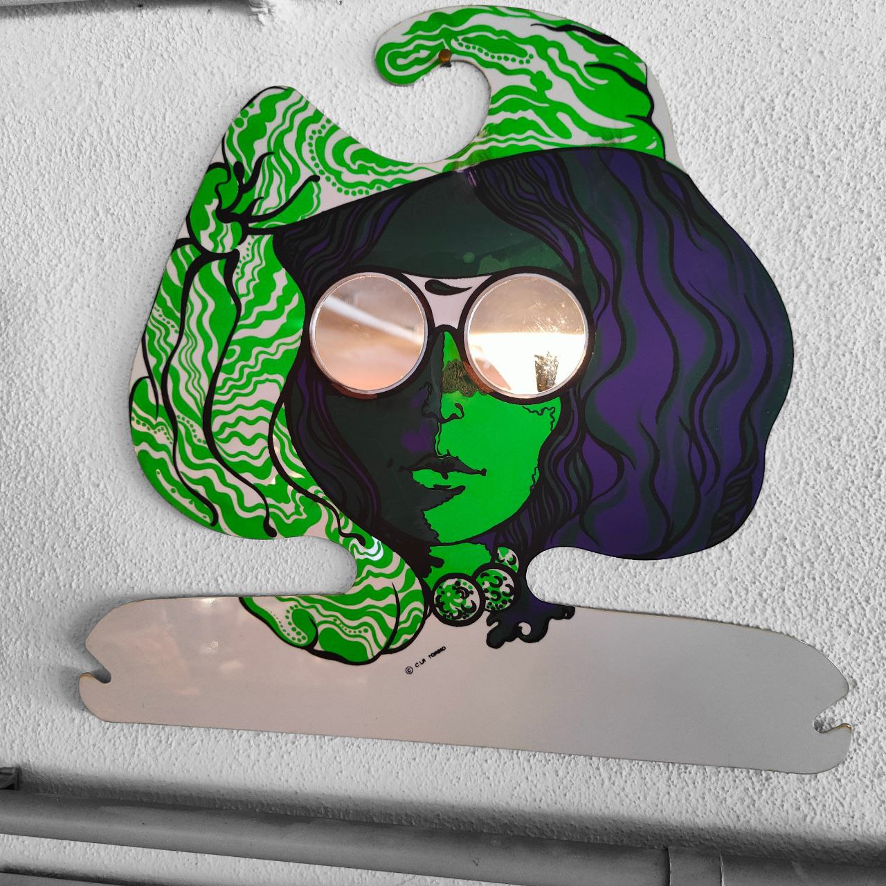 Dekorativer Kleiderbügel | 1970er Jahre