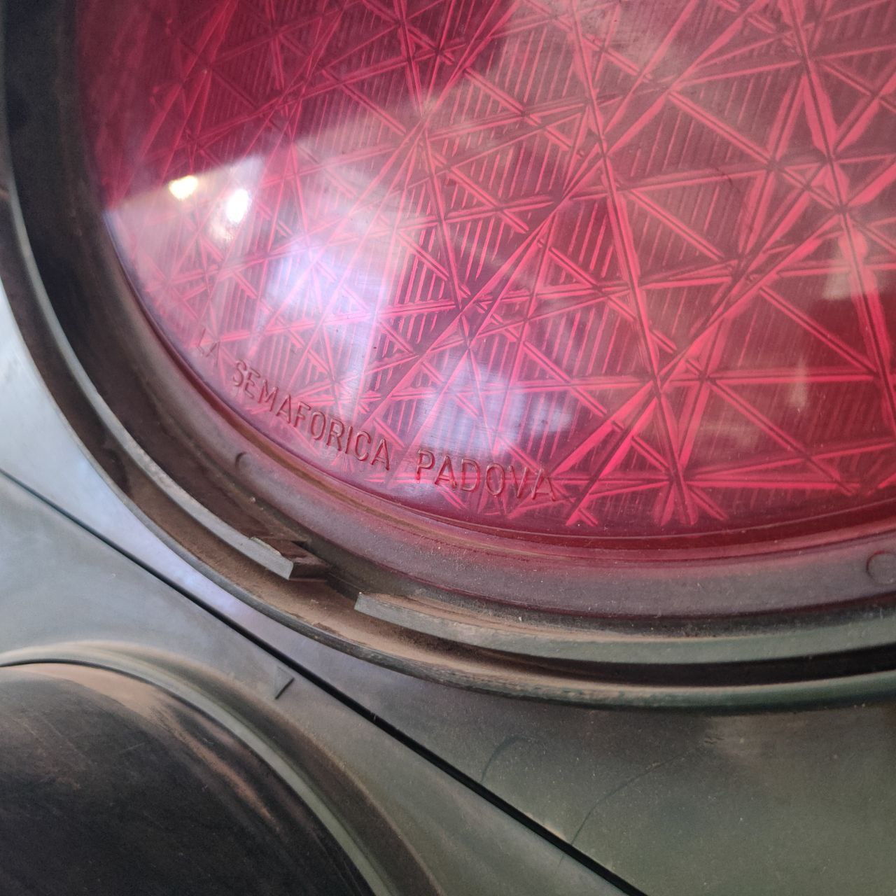 Traffic light | 1990s