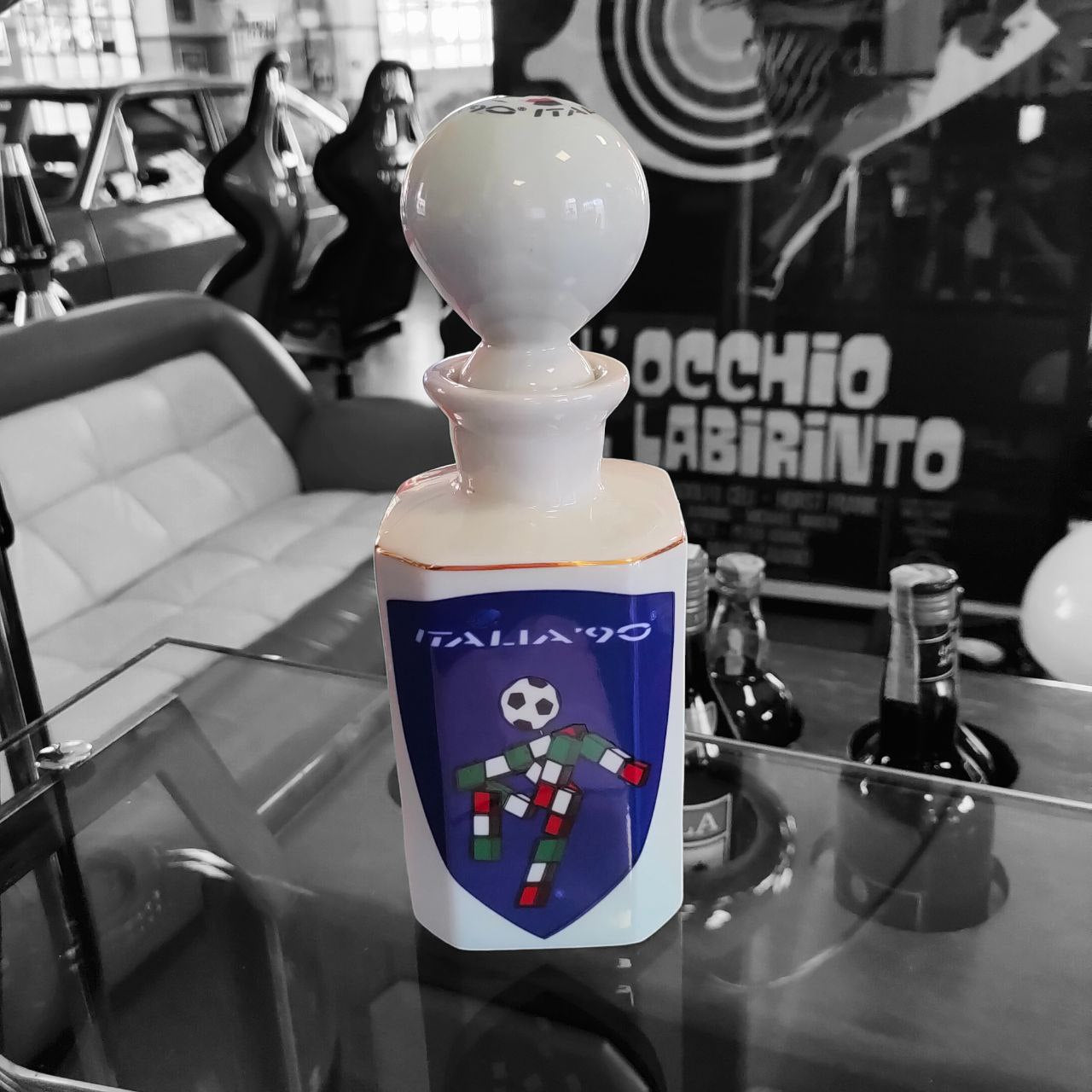 Italia 90 - Bottiglia in ceramica pubblicitaria