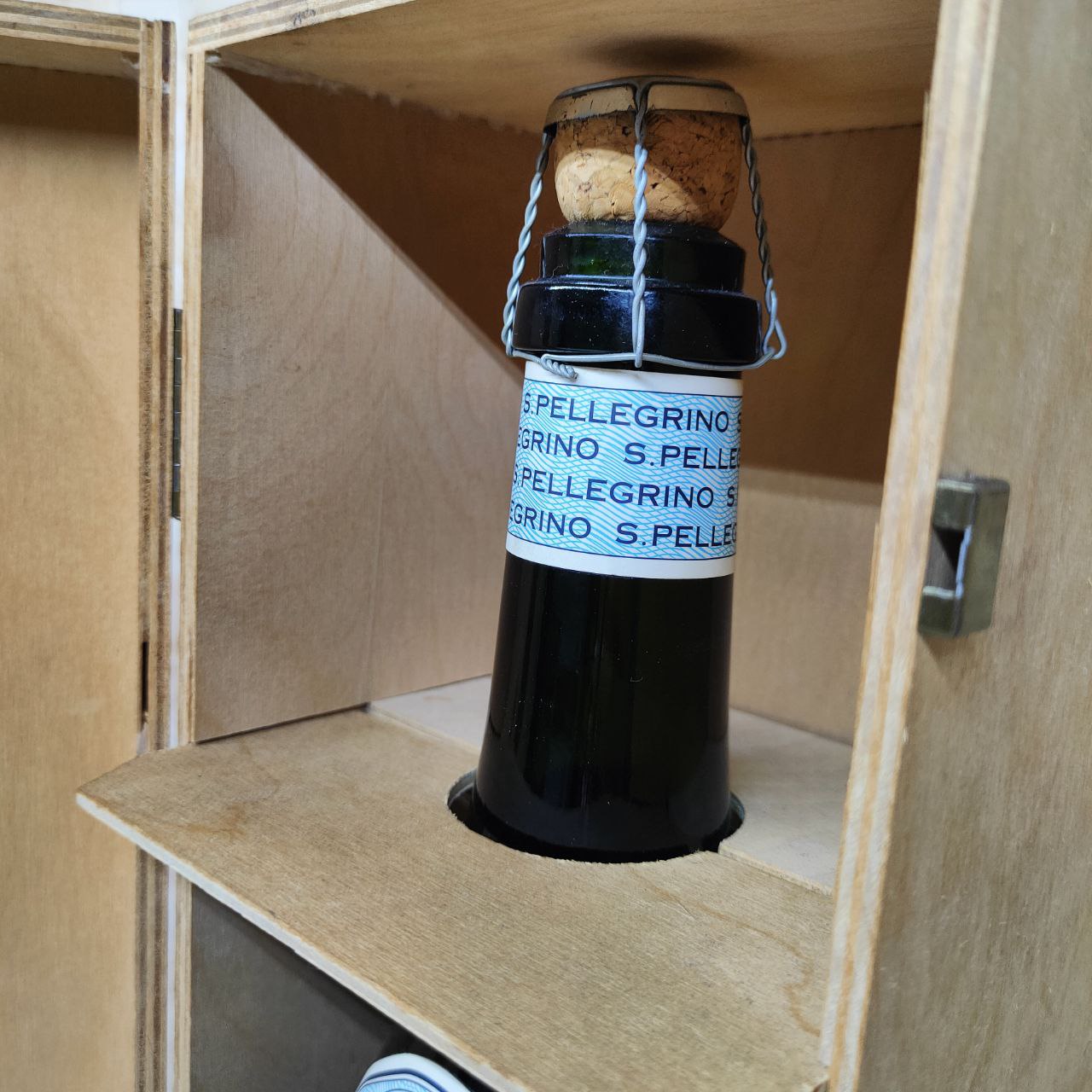 Bottiglia espositiva - Acqua San Pellegrino - centenario | 1999