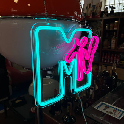 Insegna luminosa - MTV, Music Television