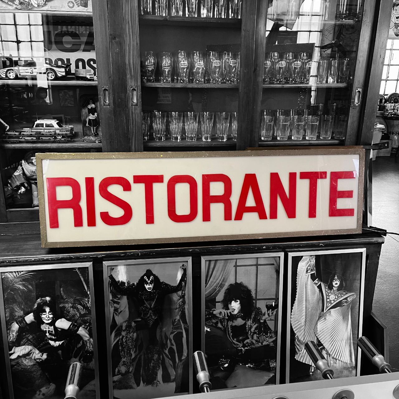 Illuminated sign - Discobar