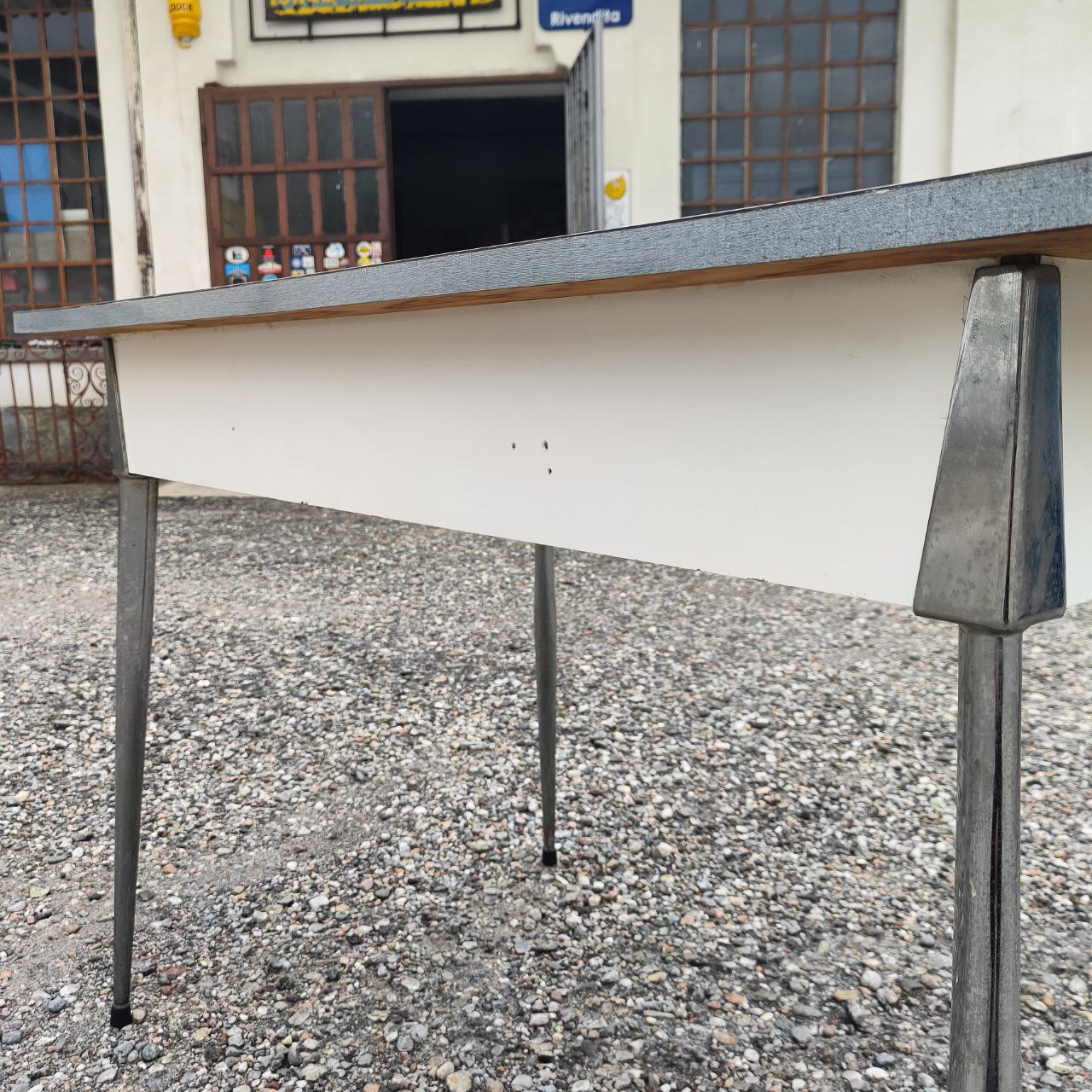 Tisch und Stühle aus Resopal | 1970er Jahre