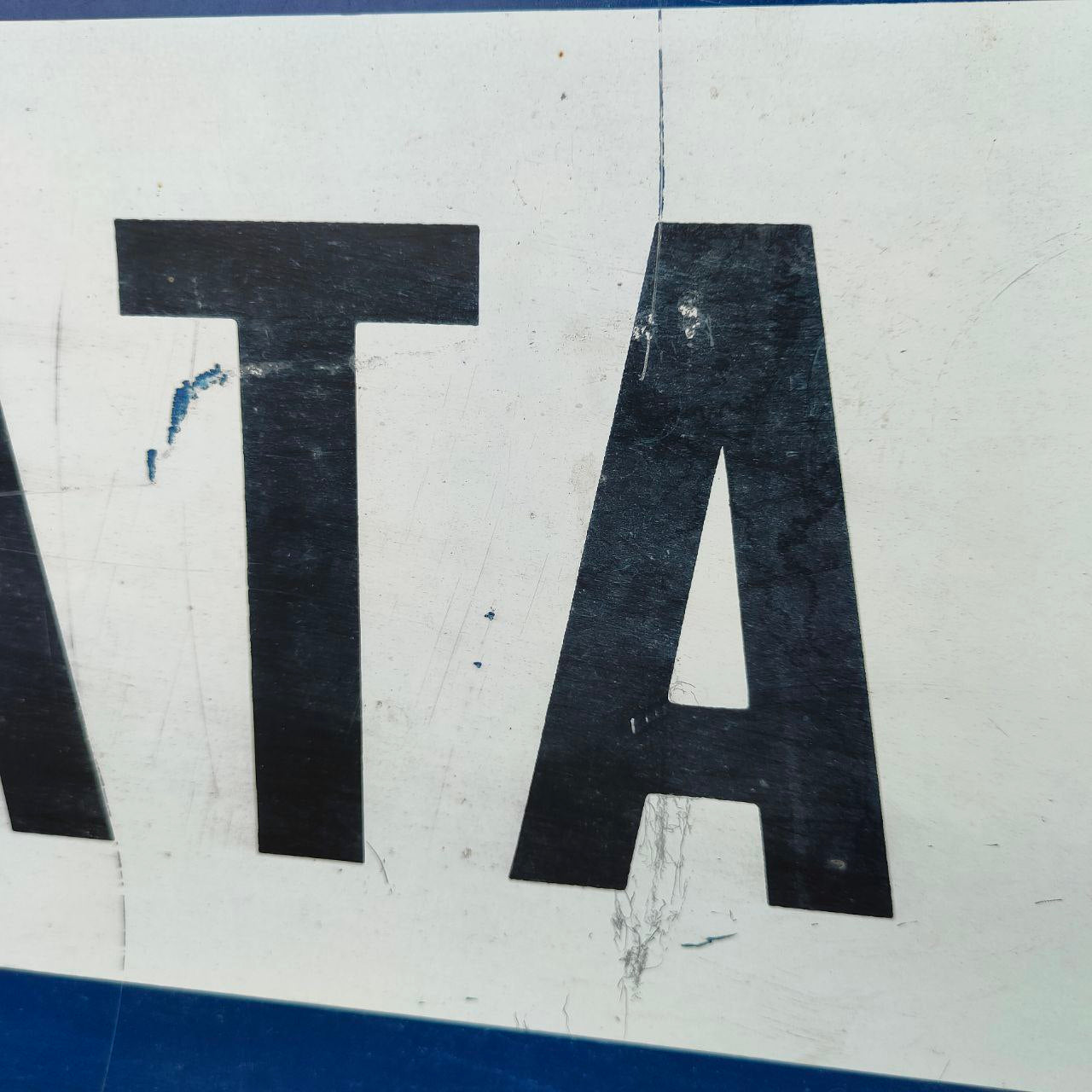 Cartello stradale - Freccia "Entrata"