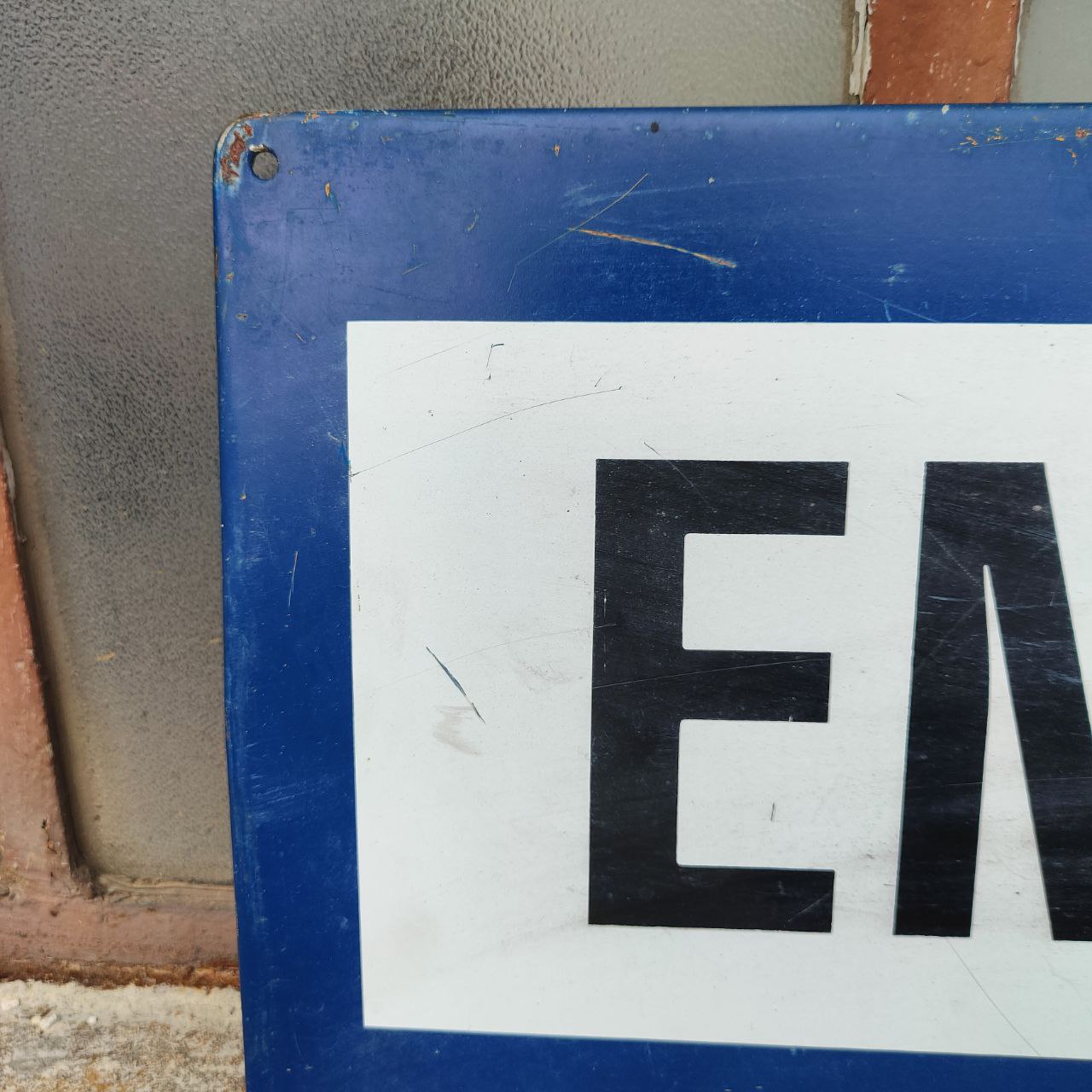 Cartello stradale - Freccia "Entrata"