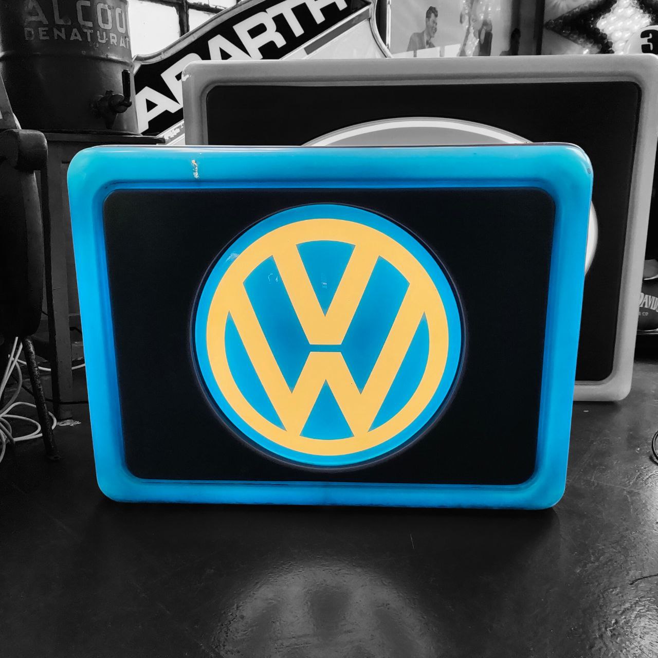 Insegna luminosa - Volkswagen | Anni '80