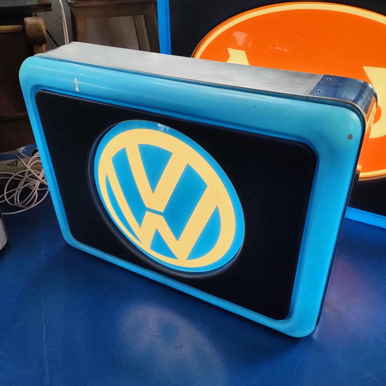 Insegna luminosa - Volkswagen | Anni '80