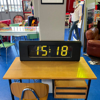 Solari Segmenti - Orologio da Aeroporto