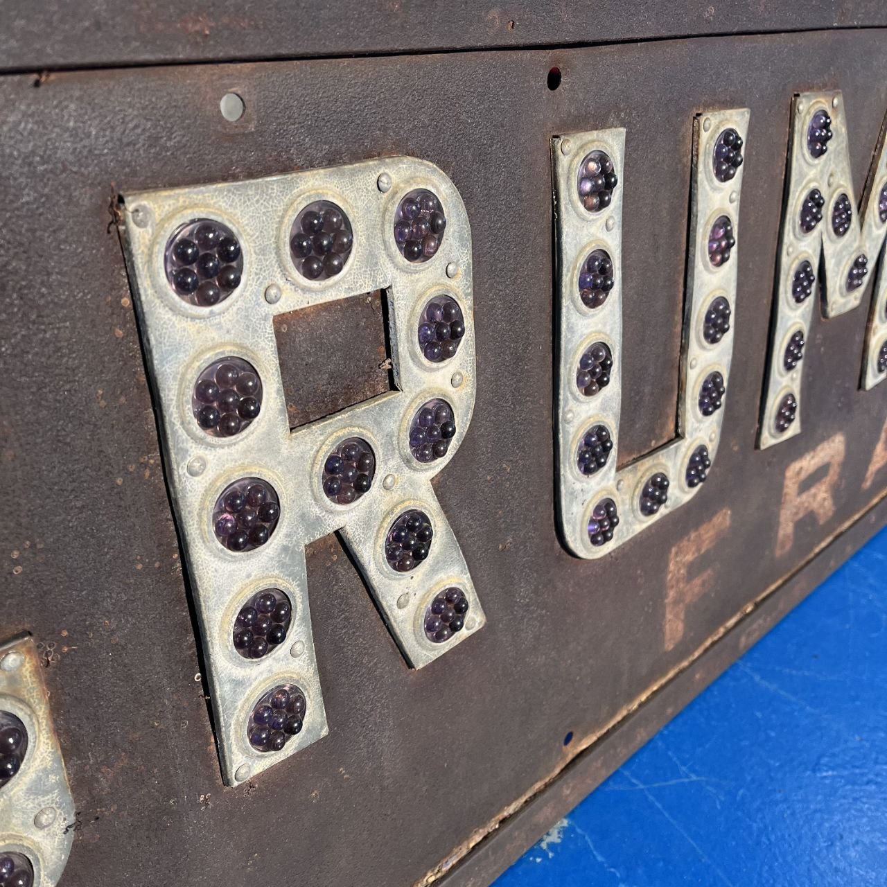 Insegna con gemme rifrangenti - Grumolo Pedemonte | Anni '30