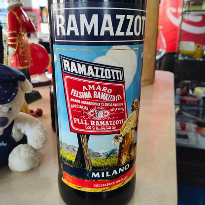 Bottiglia espositiva - Amaro Ramazzotti Edizione Speciale Collezione Bicentenario