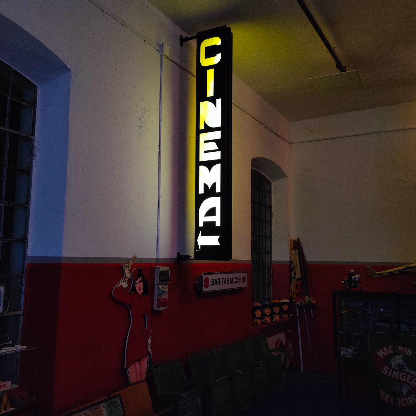 Illuminated sign - Cinema | 70's